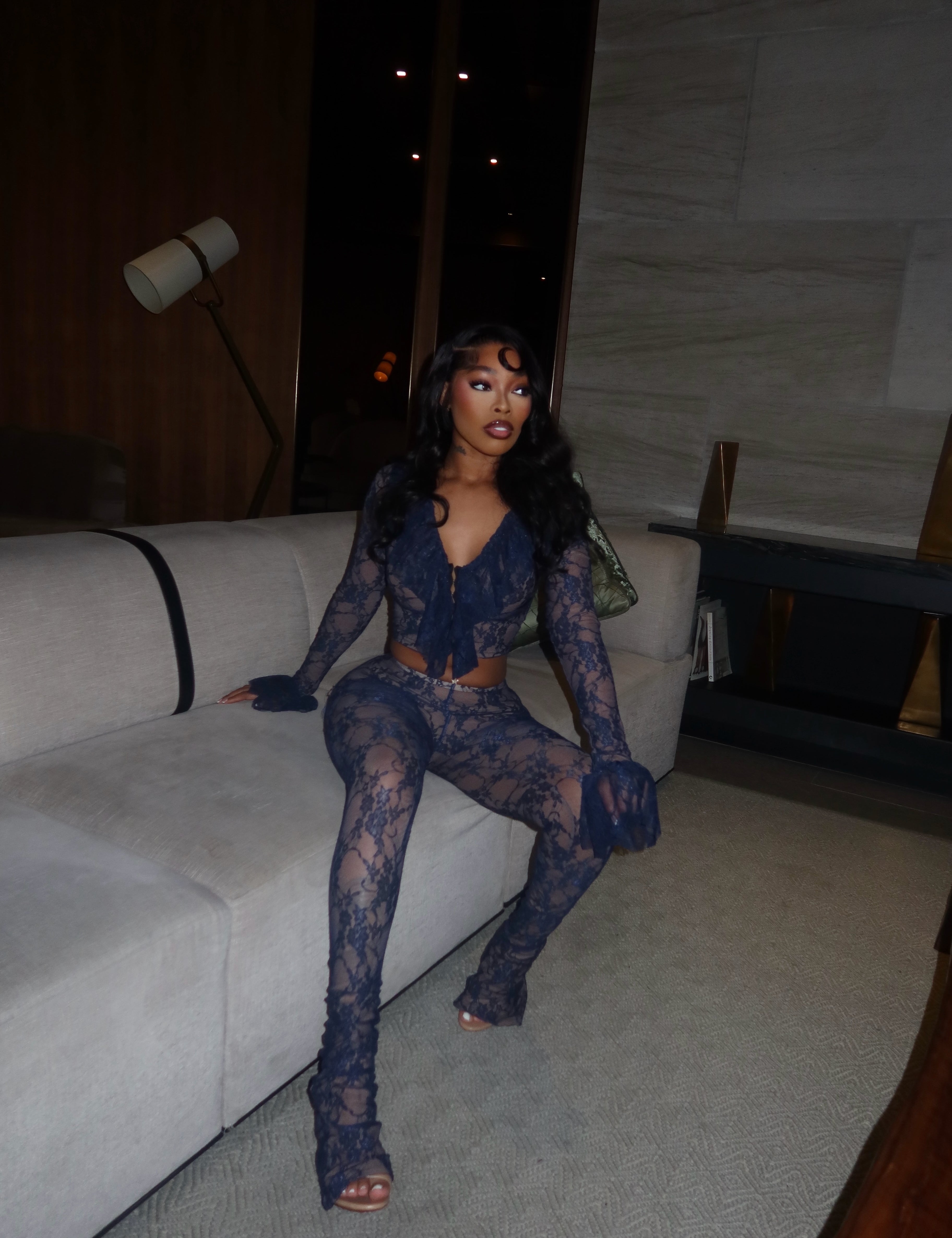 Facetune_21-10-2026-11-49-25.jpg